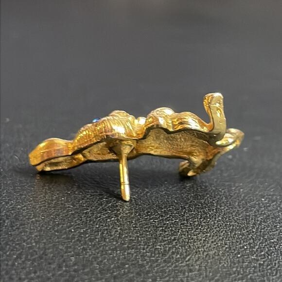 Gold Tone Easter Bunny Rabbit Pin with Blue Rhinestone Eyes - Picture 5 of 7